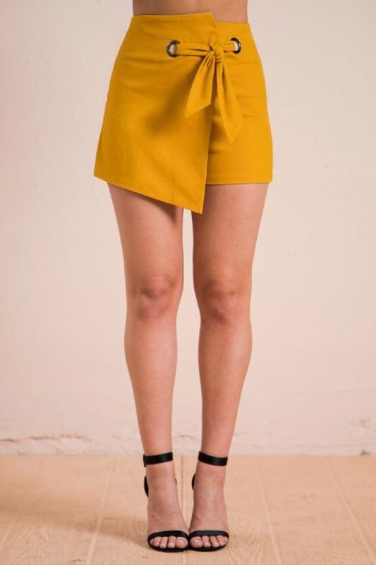 Molly Asymmetric Short